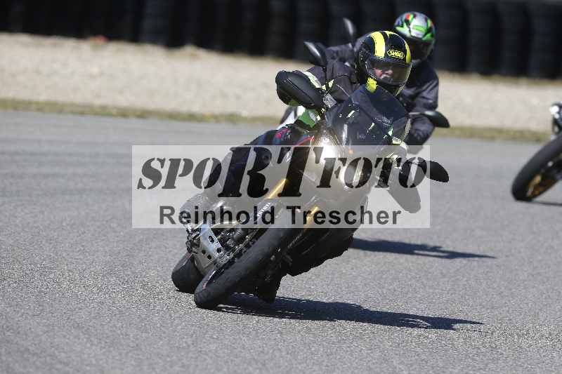 /01 02.04.2026 MAZ ADR/Gruppe rot/unklar